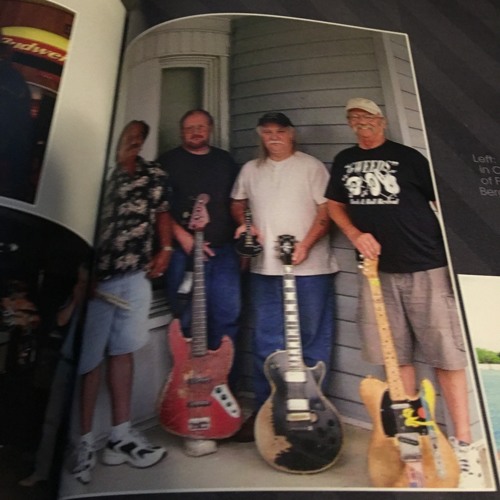 Stream Breaking' up . with Andy by the mississippi band Listen online