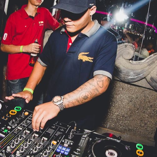 MC Kitinho & MC Gw - Bem Arrogante Radical ( DJ Caaio Doog ) Lançamento 2018