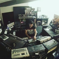 All Florian Meindl Tracks 2017 player