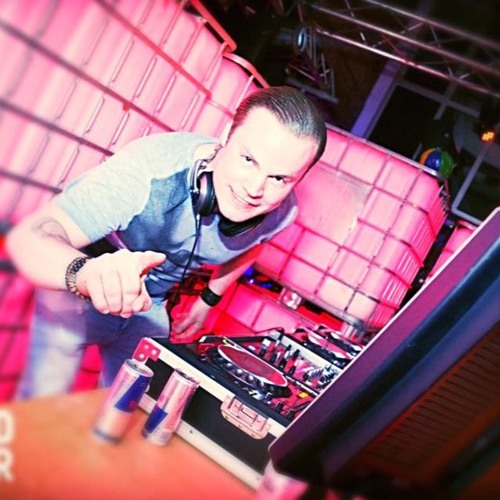 Show Me ONE (Gijs Cox' NYE EDIT)