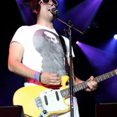 04 - Junkie Monkeys - Vienes Y Te Vas