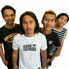 RAJA Band Sing ade puas.mp3