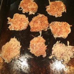 Saul vs. Alex: Chanukah 2017