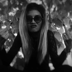 Vartey Ganiva - Pdej Chongrai