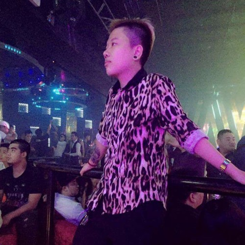 Stream Huy Hoang | Listen to huy playlist online for free on SoundCloud
