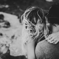 I'm Broken Into Pieces - Sentipleee