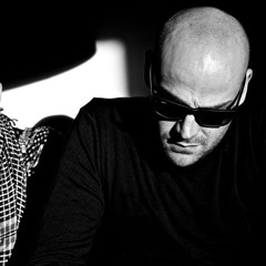 PR3SNT - Select Mode Feat. Yougene & James Damien (Original Mix)