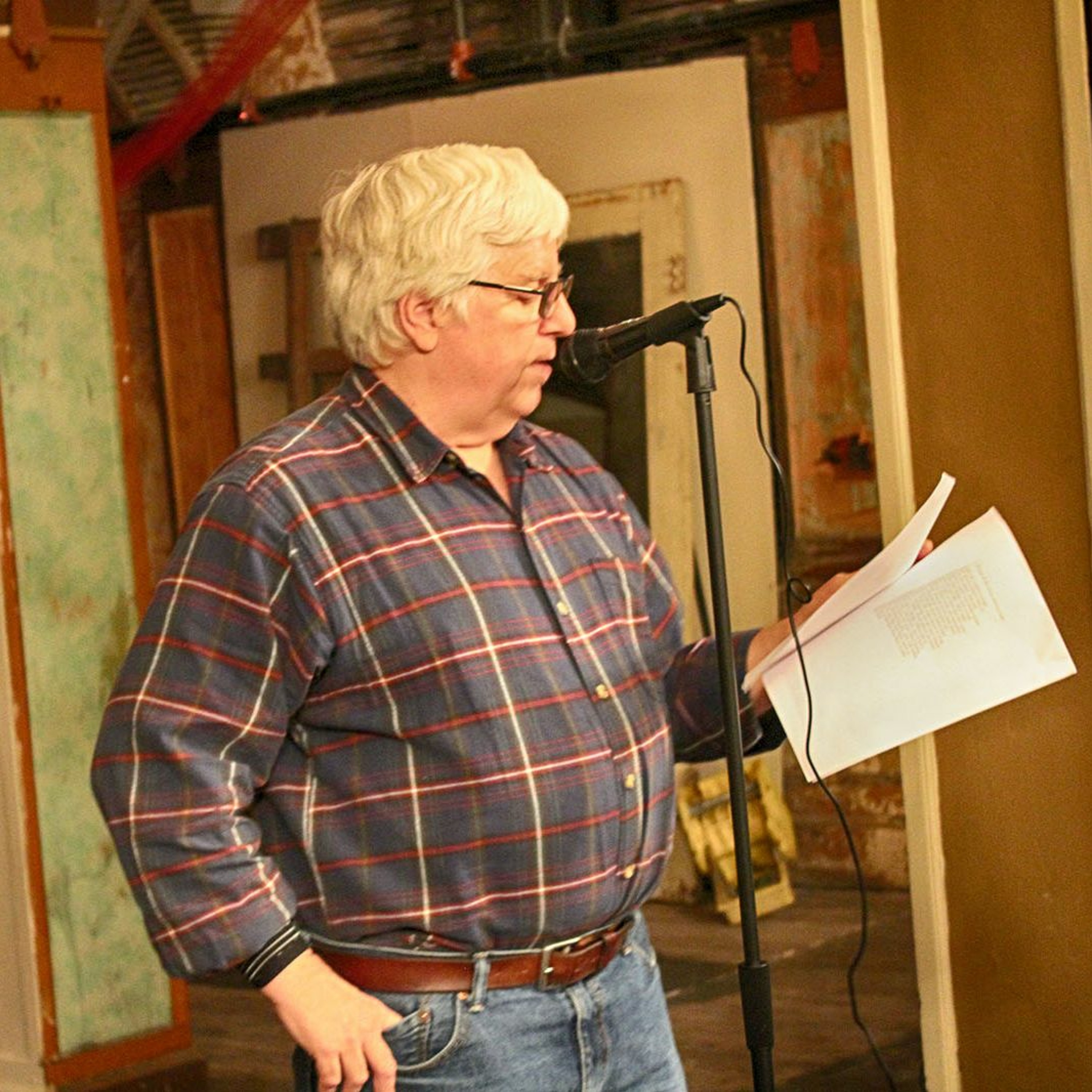 Writers Read Live!