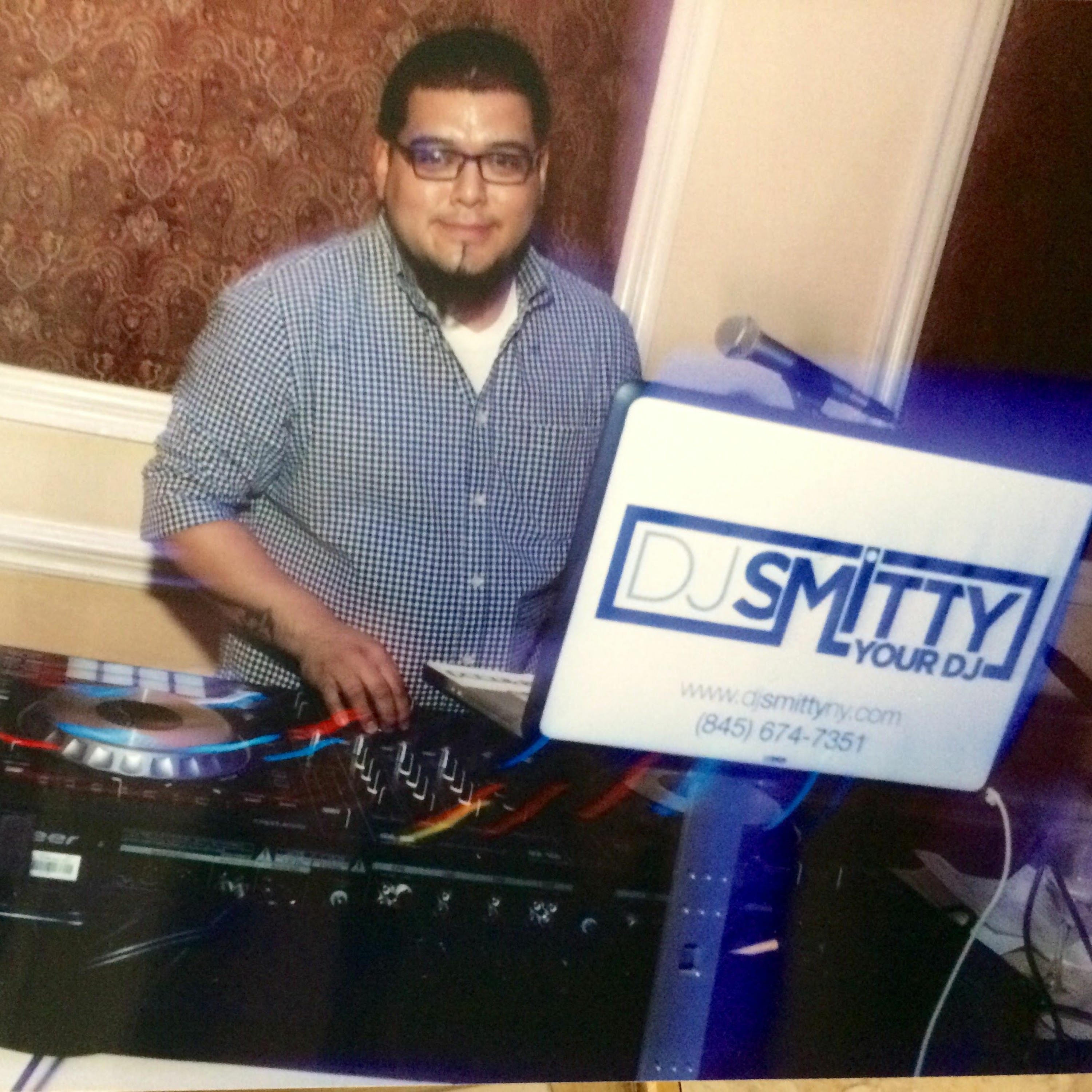 DJ Smitty YOUR DJ