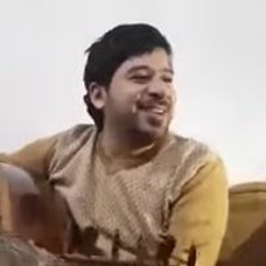 معد الحسان يغني من اغاني تراث الرقة