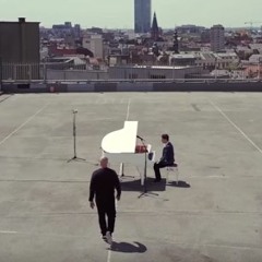 Scylla -La Tête Ailleurs Piano