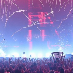 Dimitri Vegas & Like Mike ft. Snoop Dogg vs. Julian Banks & Bassjackers - Bounce