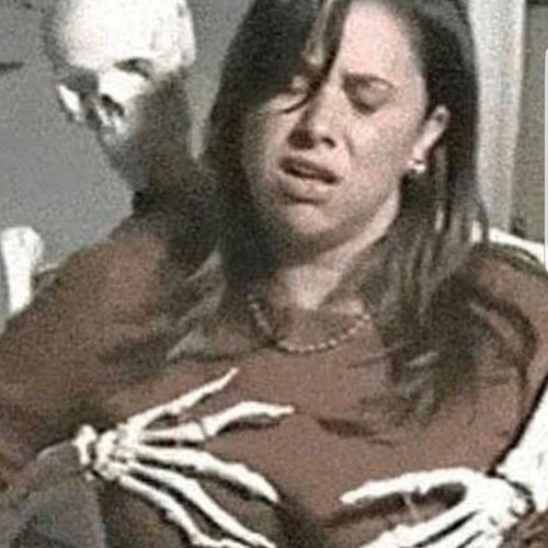 Whats yo motive? Ft. Lil Switch (p.YUNGCHAACA)