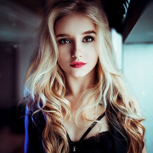 Pop Songs  2017 - Mashup (Dj Pyromania)