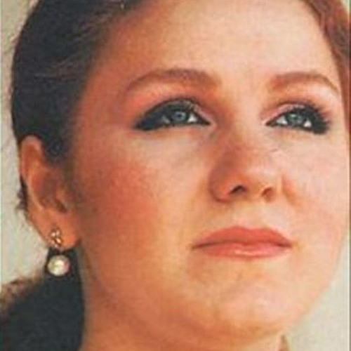 ما ترجعنيش للتوهه للتوهه معاك... ما تطمعنيش تانى تانى يا حبيبي بلقاك