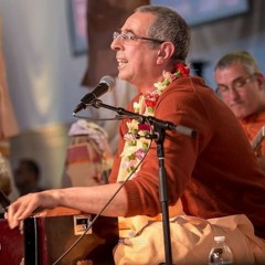 Niranjana Swami - Hare Krishna Kirtan HD - Kirtan50: 2017 Day 1