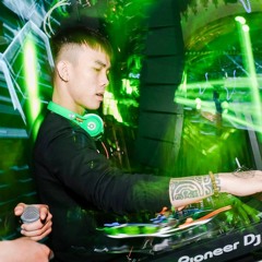 Happy New Year - DJ Bee ( 2018 )