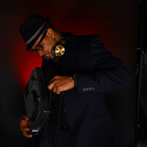 BACHATA CON BAJO A ROMO #14