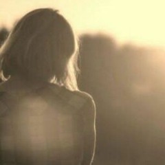 من طرف واحد _الشاعر احمد ناجي _اهداء لكل بنت حبت من طرف واحد