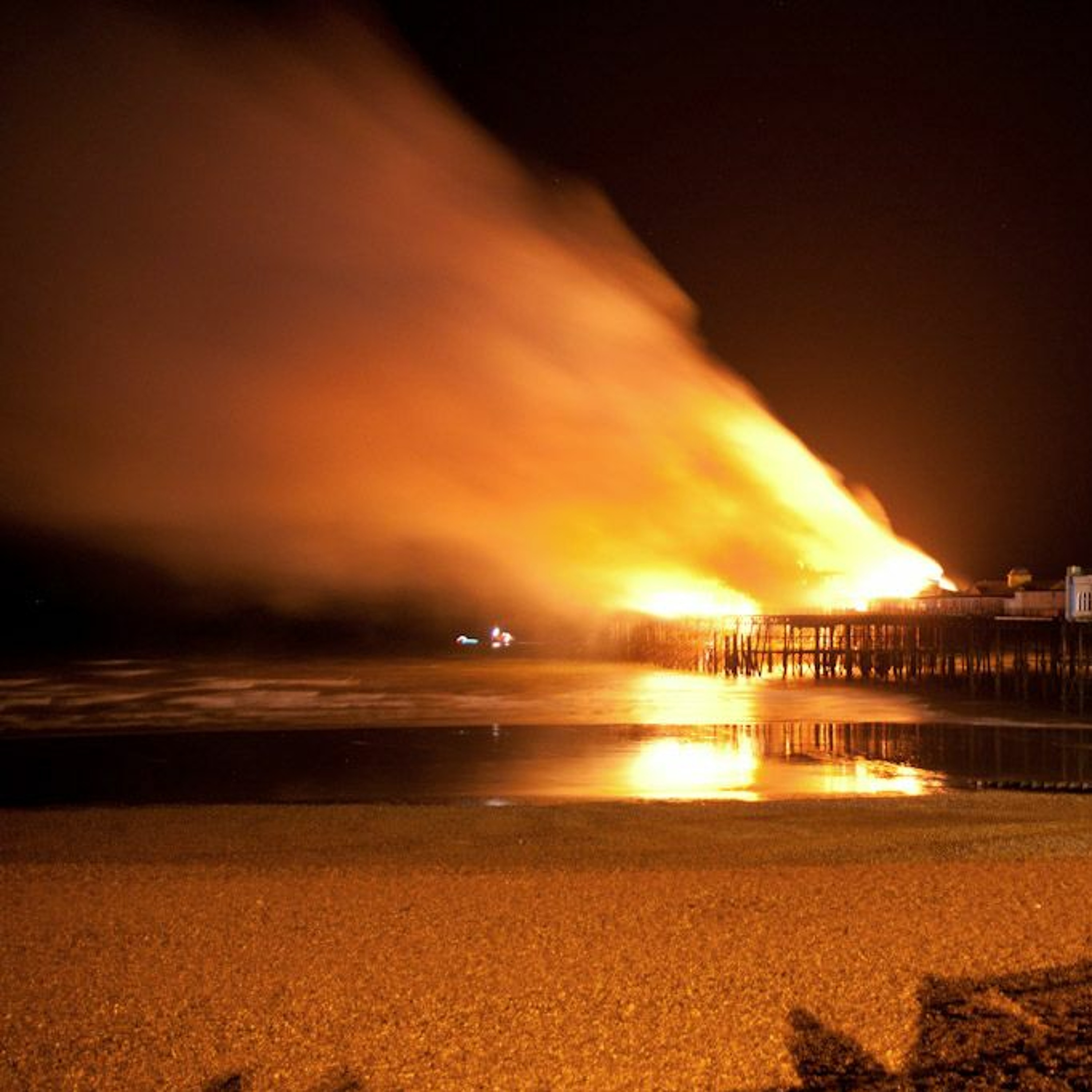 Pier Fire at Midnight episode artwork