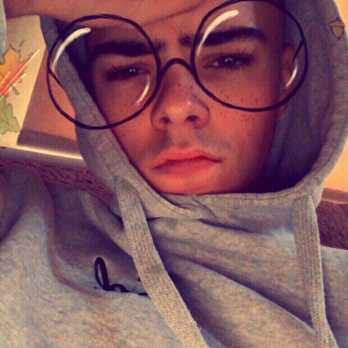 Stream Free RnB beat inspired by NAV (5) by willzz | Listen online for ...