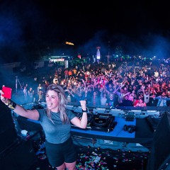 AIZY - Live at Sunburn Festival (Pune,India)