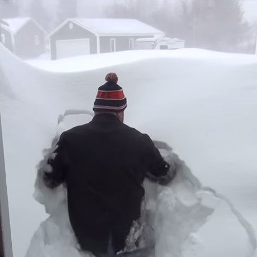 Jacket House - Snowed IN