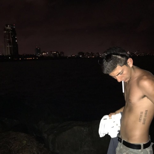 Deep House And Shit
