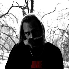 junkie