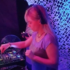 BÄRBEL aka BAB_C  -->  Techno-Set  <--