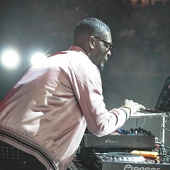 CRANK DAT feat. Swizzymack