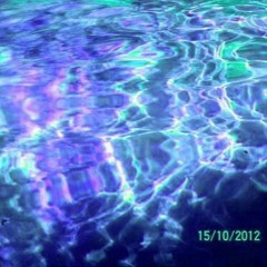 ａｑｕａ 湿った