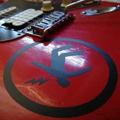 This is not my guitar (I´m not going to break it)