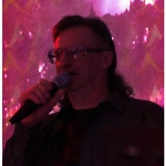 "Странный вальс"Автор-исполнитель Виталий Гончаров (ГаЛЛА,аранж.студ.Mixnote")