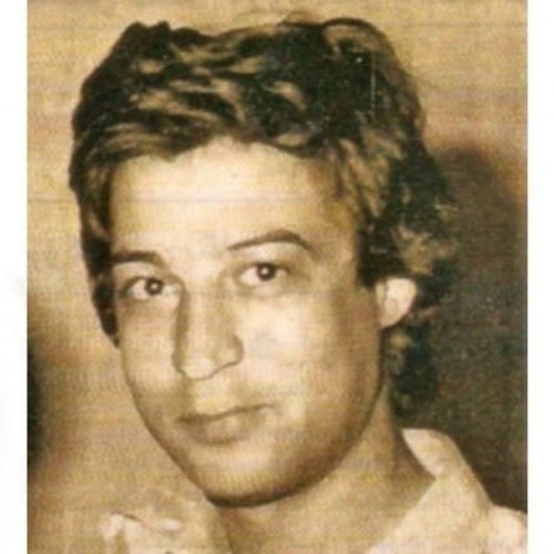 بين يديك أيها العالم (مقطع)-1-1.m4a