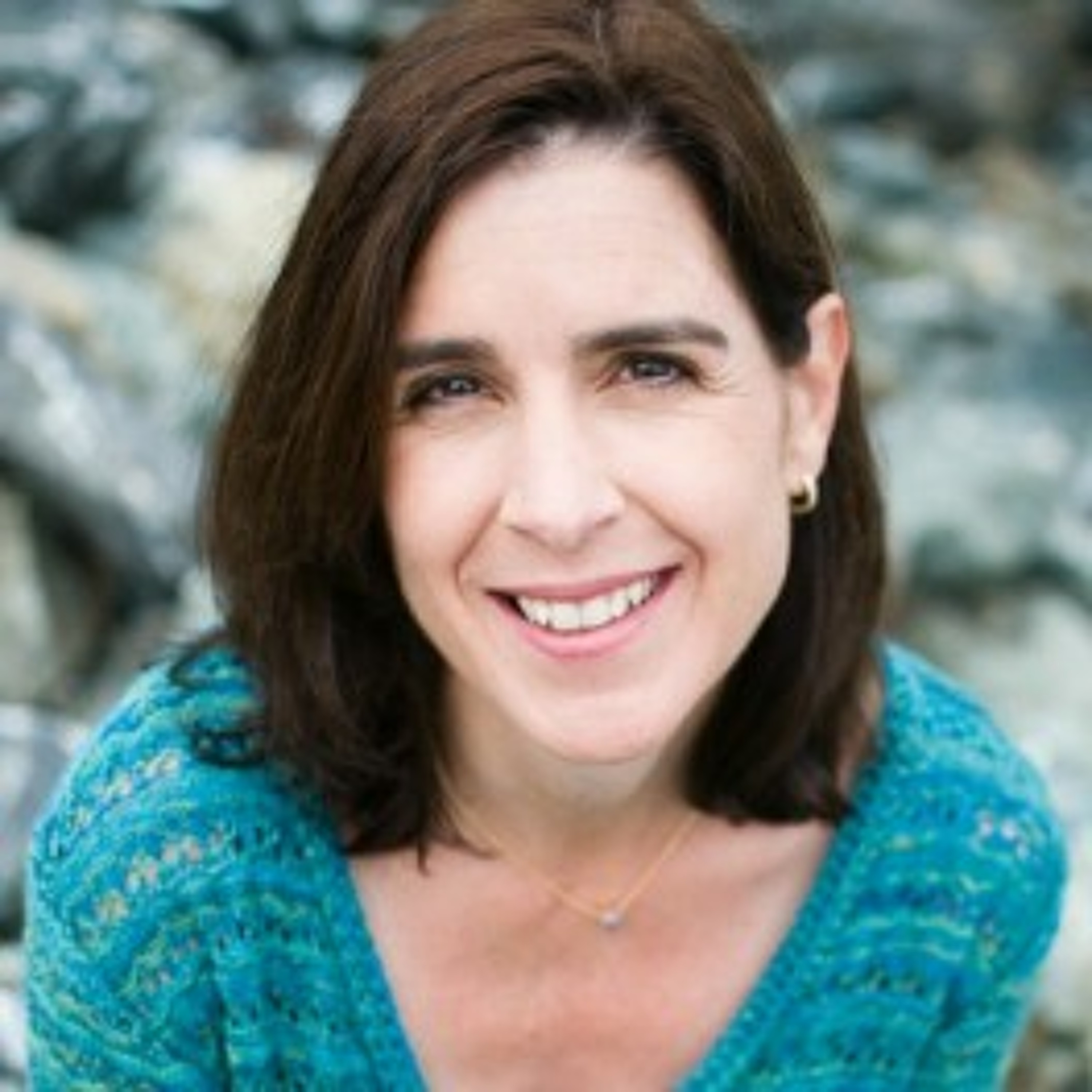 cover of episode 27 – Emotional Eating and How to Cope
