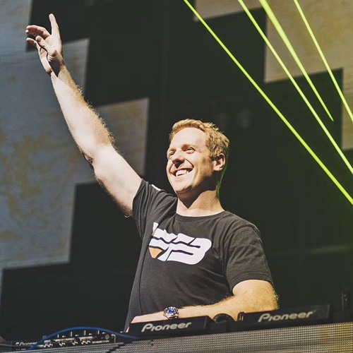 Factor B Live @ Trance Parade 2.0, Guangzhou, China