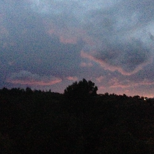 Whispering clouds