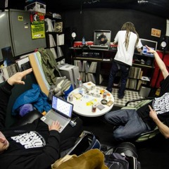 Tropmanga - Responding To D.I.S Send Fi Msymiakos, Dub - Liner And Faul