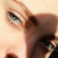 Looking For A Star - Thousha /w Bejjroom