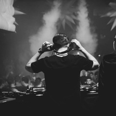 Medication : The Residents 01 [Tom Williams]