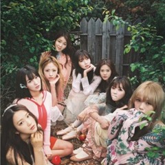 Oh My Girl - WINDY DAY