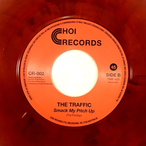 The Traffic - Smack My Pitch up - The Prodigy