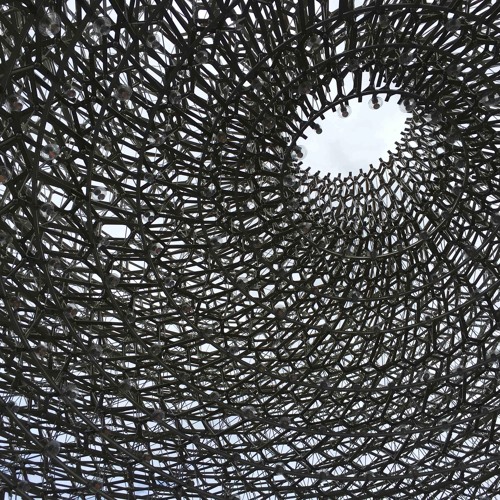 Presents KDP - The Hive