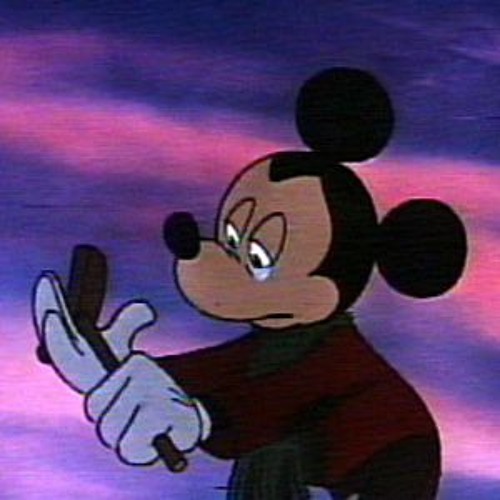 Cry mouse. Плачущий Микки Маус. Микки Маус плачет. Микимаус плачет. Микки кричит
