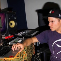 MC Production ( Beat for Aaron and Harley ) Mp3 ( No master / Demo )