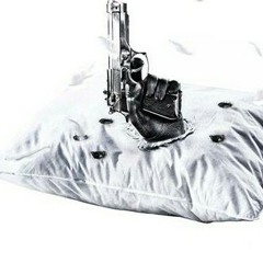 11. UNDER MY HEAD.mp3