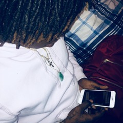DeeLo- GetOff