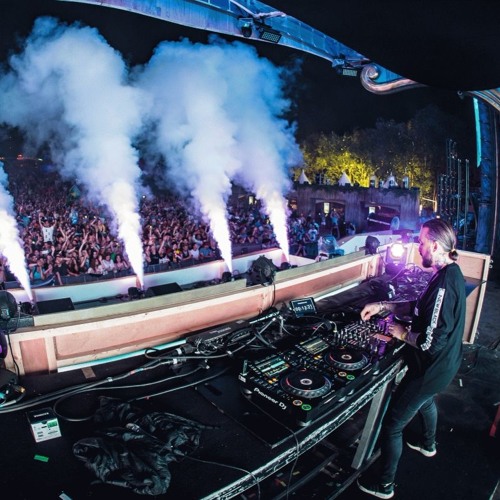 [Kayzo Mashup] Avalanche vs Like A Bitch vs Go Berzerk (INTRO) (DJFM REMAKE)