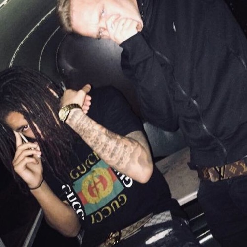 Get Ekki Tengt Ft. Jesús